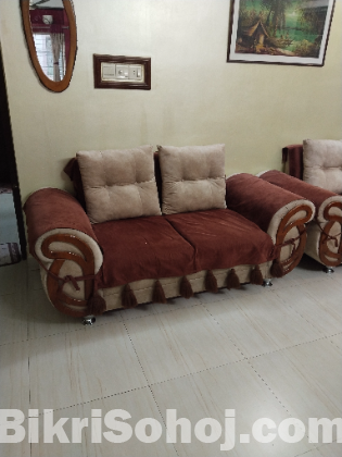 Sofa set selling